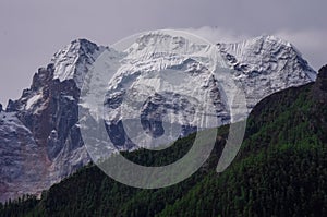 Xiannairi Peak in inagi aden,China