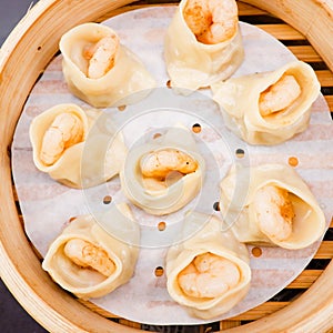 Xiao Long Bao, Streamed shrimp Dumplings