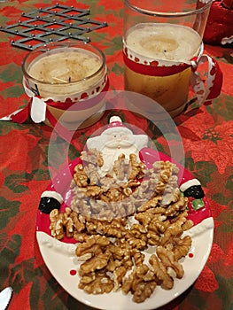 Xmas nuts plate