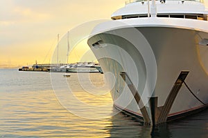 Yacht bow