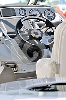 Yacht control gage and steering wheel