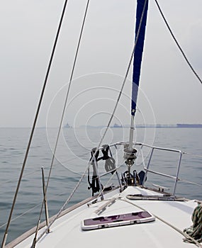 Yacht hull and mast
