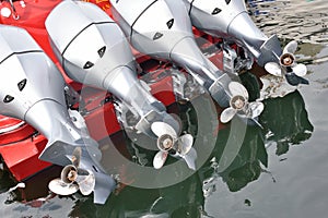 Yacht propeller and motor