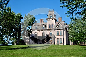 Yale Campus building