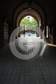 Yale University: Phelps gate