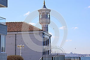 The Only Yali Mosque of the Bosphorus Uryanizade Ahmet Esat Efendi Mosque photo