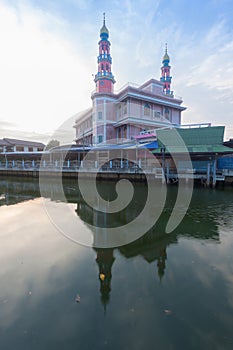 YAM I YA TUN MUSLIMIN SURAO DAENG  Mosque in Bangkok , Thailand