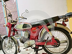 Yamaha L2G motorcicle