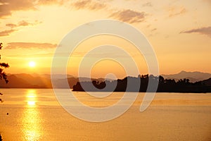 Yangcheng Lake Sunset
