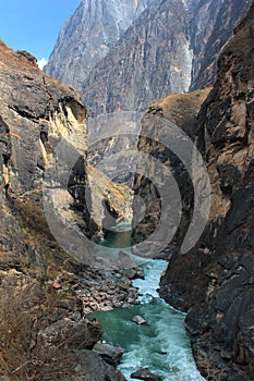 Yangtze river in the most narrow part of Tiger Leaping Gorge. Yunnan, China