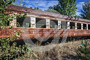 Yaniv railway station