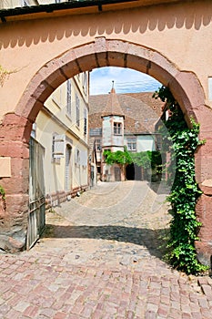 Yard in medieval Riquewihr town, France