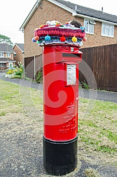 Yarn Bombed pillar box, Basingstoke