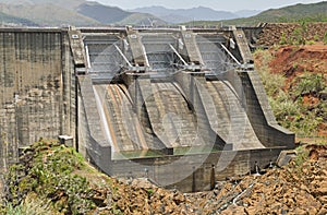 Yate Dam Spillway photo