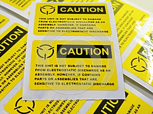 Yellow caution label,Standard caution label with text