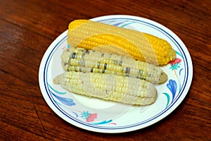 Yellow corn in a bowl.