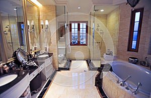 Yellow marble bathroom