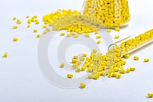 Yellow masterbatch granule