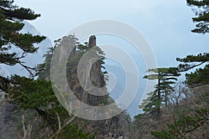 Yellow mountain HuÃ¡ngshan