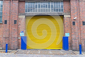 Yellow roller shutter