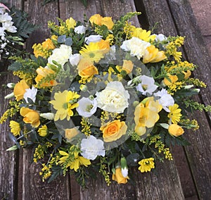 Yellow rose white posie