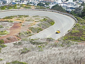 yellow sidecar in San Francisco road