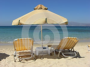 Yellow sunshade photo