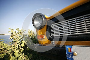Trabant grille and headlight