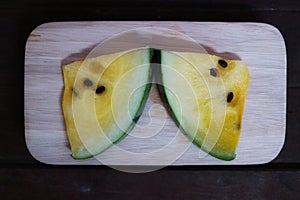 Yellow watermelon is useful for the cardiovascular system.  The fiber in the watermelon improves the performance of the intestine.