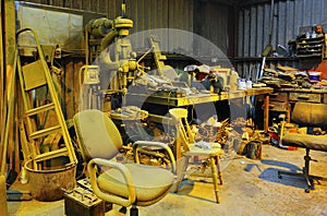 Yellow workshop chaos