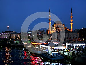 Yeni or Valide Sultan Mosque photo