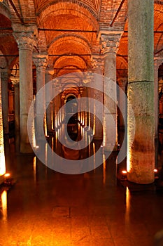 Yerebatan Saray cistern photo