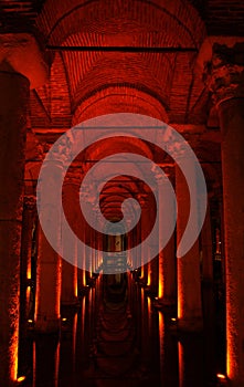 Yerebatan Sarayi (Basilica Cistern) (Istanbul, Tur photo