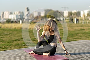 Yoga pose - Ardha Matsyendrasana