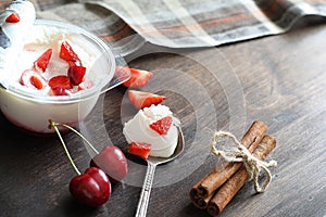 Yoghurt with fresh strawberries and cherries