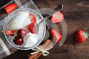 Yoghurt with fresh strawberries and cherries