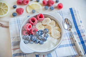 Yogurt with fresh fruit