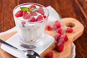 Yogurt with muesli and berries