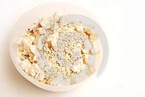 Yogurt with oatmeal and puffed rise