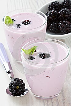 Yogurt and sweet dewberry photo