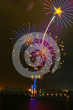 Yokohama Minato Mirai of fireworks image