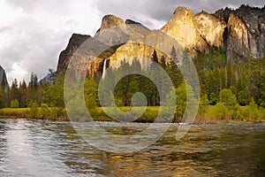 Yosemite Valley Mountains Falls, US National Parks photo