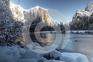 Yosemite winter Valley view photo