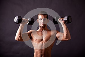 Young bodybuilder traininig