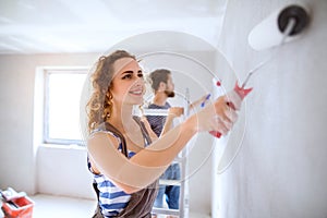 Young couple painting img