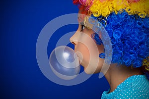 Young girl with party wig