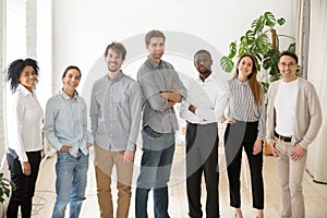 Young happy professional diverse people group or business team p photo