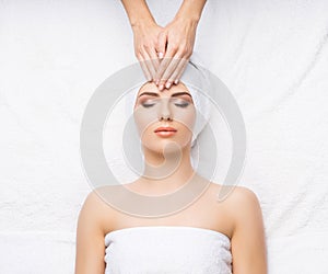 Young and healthy woman on a spa procedure