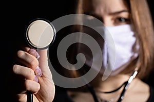 A young medicine apprentice starts her hospital duty in the infectious ward