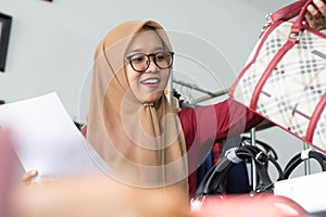 Young muslim businesswoman entrepeneur concept -image